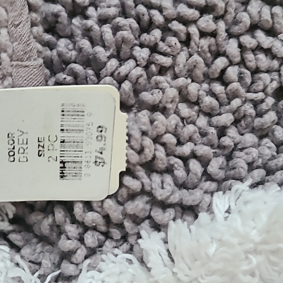 KOHLS PLUSH 2 PIECE MATCHING BATH RUG BUNDLE - Picture 9 of 9